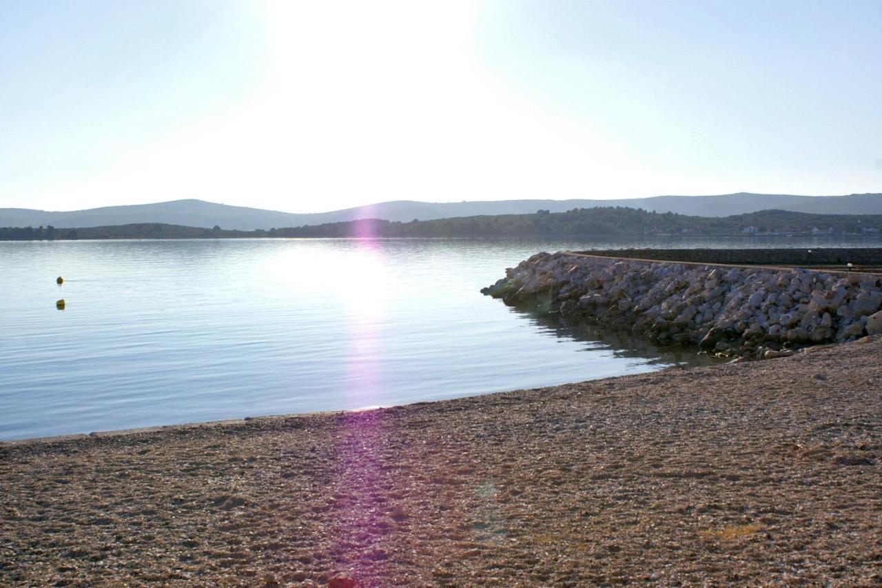 Apartments By The Sea Turanj, Biograd - 364 エクステリア 写真